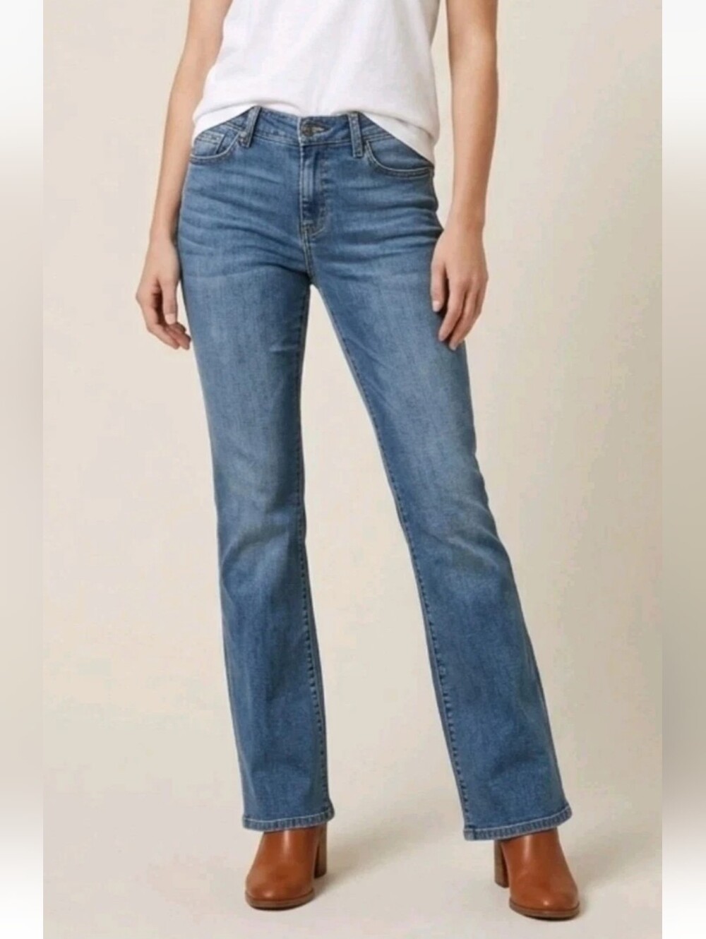 Vintage DKNY Jeans Soho Boot Cut Mid Rise Stretch Y2k Dark Wash Blue Denim 8